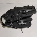 Round Rock Express Baseball Glove Black Rht 10.5 " Unused/sanders Morris Harris. Fixed Price $10.35.