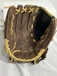 Rawlings S1175MT30 Glove - Brown Left Handed. Fixed Price $17.50.