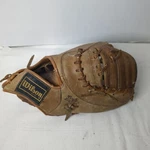Wilson Glove Made In Japan A2845 "the Big Scoop" Preowned Condition! Rht. Fixed Price $15.00.