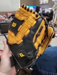 Wilson A350 11" AO350 MLB11 Baseball Softball Glove Right Hand Throw. Fixed Price $14.99.