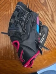 Mizuno Kids Finch Right Handed Thrower Glove Gpp 1005F2 Rht (wear On Left). Fixed Price $19.99.