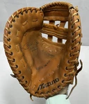 Vtg 1980S Pete Rose Mizuno Model MT3045 1ST Baseman Baseball Glove Mitt Lht. Fixed Price $102.00.