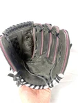 Rawlings Rht Black Softball Glove 11.5" ST1150FP. Fixed Price $30.00.