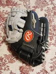 Rawlings Black/gray Baseball Glove SC110BGH 11" Rht Sure Catch Leather Clean. Fixed Price $20.00.