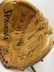 Vintage Spalding Tom Seaver Youth Size Baseball Glove 42-251 Pro Heel Leather. Fixed Price $19.99.
