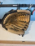 Rawlings Mark Of Pro 11.75 - RBG3175. Fixed Price $47.99.