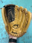 Franklin Sports Field Master Series Baseball & Softball Glove 22601-13 Inch. Fixed Price $9.99.