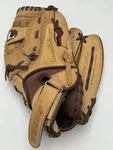 Louisville Slugger L1250AF Baseball Glove 12.5" Rht. Fixed Price $22.56.