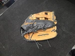 Easton RVY1200 Rival 12" Leather Professional Baseball Glove Genuine. Fixed Price $30.00.