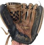Rawlings Baseball Glove Youth 11.5" Rht PM1610RB Gold Co Playmaker Series. Fixed Price $9.99.