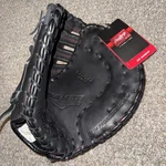 Rawlings Gamer Series GFM16B 12 1ST Base Gold Glove Mitt Right Hand Throw New. Fixed Price $179.99.