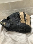 Mizuno GXF-101 Boys 12 Fully Broken In Baseball First Mitt Right Hand Thro. Fixed Price $100.00.