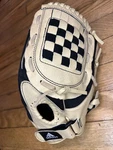 Adidas Baseball Glove Ts 1150 Nbb Easy Close 11.5 Inch Right Hand Throw. Fixed Price $12.00.