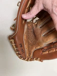 Pee Wee Mag Pw- 997 Rawhide Lacing Sm Glove. 7/8/25. Fixed Price $10.50.
