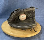Easton Black Magic BMX12B Baseball Glove 12" Right Hand Throw Good Condition. Fixed Price $14.99.