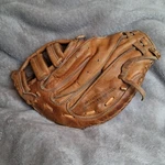 Regent 00158 First Base Mitt The Bigman 32" Right Hand Throw Brown Vtg 80S 90S. Fixed Price $30.00.