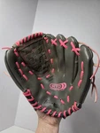 Franklin Ready To Play 22708 10.5" Gray Pink Baseball Softball Glove Rtp. Fixed Price $12.75.