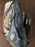 Rawlings PM140RB Playmaker Series 14" Softball Glove Right Hand Thrower Rht. Fixed Price $30.00.