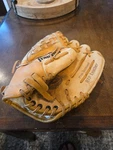 Franklin Rtp Series 4640 Baseball Glove 11" Rht Leather. Fixed Price $12.87.