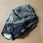 Mizuno Mmx 1050P1 Youth Baseball Glove 10.5 Surefit Foam Power Close Rht. Fixed Price $15.00.