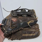 Rawlings Renegade Fastback R130H 13" Leather Baseball Softball Glove Rht. Fixed Price $17.95.