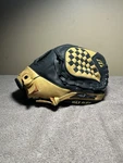 Youth Boys Mizuno 10.75 Broken In Baseball Glove Right Throw Gsps 1075. Fixed Price $75.00.