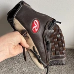 Rawlings Renegade Baseball Glove R140 The Gold Rh Throw Dark Brown. Fixed Price $38.02.