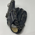 Rawlings Baseball Glove Rht RBG155B Youth Black Andre Dawson Sheepskin Lined. Fixed Price $13.97.