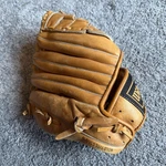 Vintage Wilson A2155 Richie Zisk Rht Pro Special Baseball Glove 11 Vg+ Youth. Fixed Price $24.95.