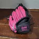 Franklin 22349-9.5" T-ball/baseball Youth Mitt Glove Right Hand Throw, Mesh Tek. Fixed Price $15.99.