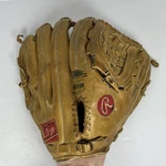 Vintage Rawlings Reggie Jackson XFG-12 Baseball Glove Rht. Fixed Price $31.99.