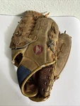 Mizuno Ollo Rh Pro Leather Baseball Glove MT2032 Right Handed Thrower/ 11". Fixed Price $24.50.