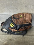 Wilson A2477 13 Elite Softball Glove Rht Brown & Black. Fixed Price $30.00.