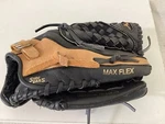 Mizuno Gpp 1076 10.75 Youth Baseball Glove Right Hand Throw. Fixed Price $15.00.