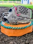 Rawlings Elite Gold Glove GGEFP125BG Travel/high Level Fastpitch Softball. Fixed Price $90.00.