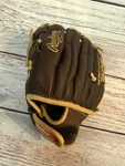 Rawlings Baseball Glove Leather 10.5 Youth Kids Rht H1051BR Wrist Strap. Fixed Price $31.00.