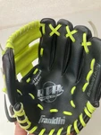 Franklin Rtp Ready To Play 24850 9 Baseball T-ball Youth Glove Right Hand Throw. Fixed Price $9.25.
