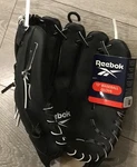 Reebok Utility Baseball Glove-right Hand Throw 12 , 10 Years-up Unisex. Fixed Price $45.00.