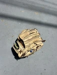 Wilson A2000 Pro-stock 11 3/4 A2002 B2 Right Handed Infielders Mitt. Fixed Price $147.50.