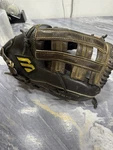 Mizuno MZSF-30 Supreme 13.5 Baseball Softball First Mitt Right Hand Throw. Fixed Price $55.00.