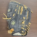 Wilson Barry Larkin Youth Glove A2241 AS7 Pro Pleat Crown Web. Fixed Price $11.25.