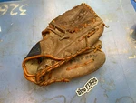 Bob Gibson Vintage Baseball Glove Spalding #42- 3321. Fixed Price $25.00.