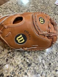 Wilson A2403 Leather Baseball Catchers Mitt Pro Back Grip-tite Pocket-never Used. Fixed Price $160.00.