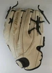 Mizuno GMVP-1250PF3W Women 12.5 Fully Broken In Softball Glove Left Throw. Fixed Price $85.00.
