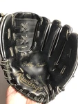 Youth Baseball Glove Rawlings Bobby Bonilla RBG155B Black Hing Deep Well Pocket. Fixed Price $10.05.