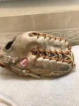 Louisville GTPX-13 Six-shooter 12.5 Baseball Softball Glove Right Hand Throw. Fixed Price $150.00.