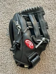 Rawlings GGE130HBS Lht Gold Glove Elite Softball Mitt. Fixed Price $69.00.