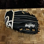 Rawlings HFP105BW 10.5 Leather Shell Baseball Glove Black White. Fixed Price $20.00.