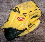 Rawlings Baseball Glove 12.5 Fastback Full Grain Leather Rbg 36TT. Fixed Price $19.99.