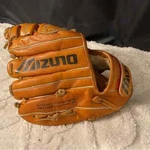 Mizuno Pro Model Baseball Right Glove Max Flex MT2014 Super Palm Left Throw. Fixed Price $22.00.